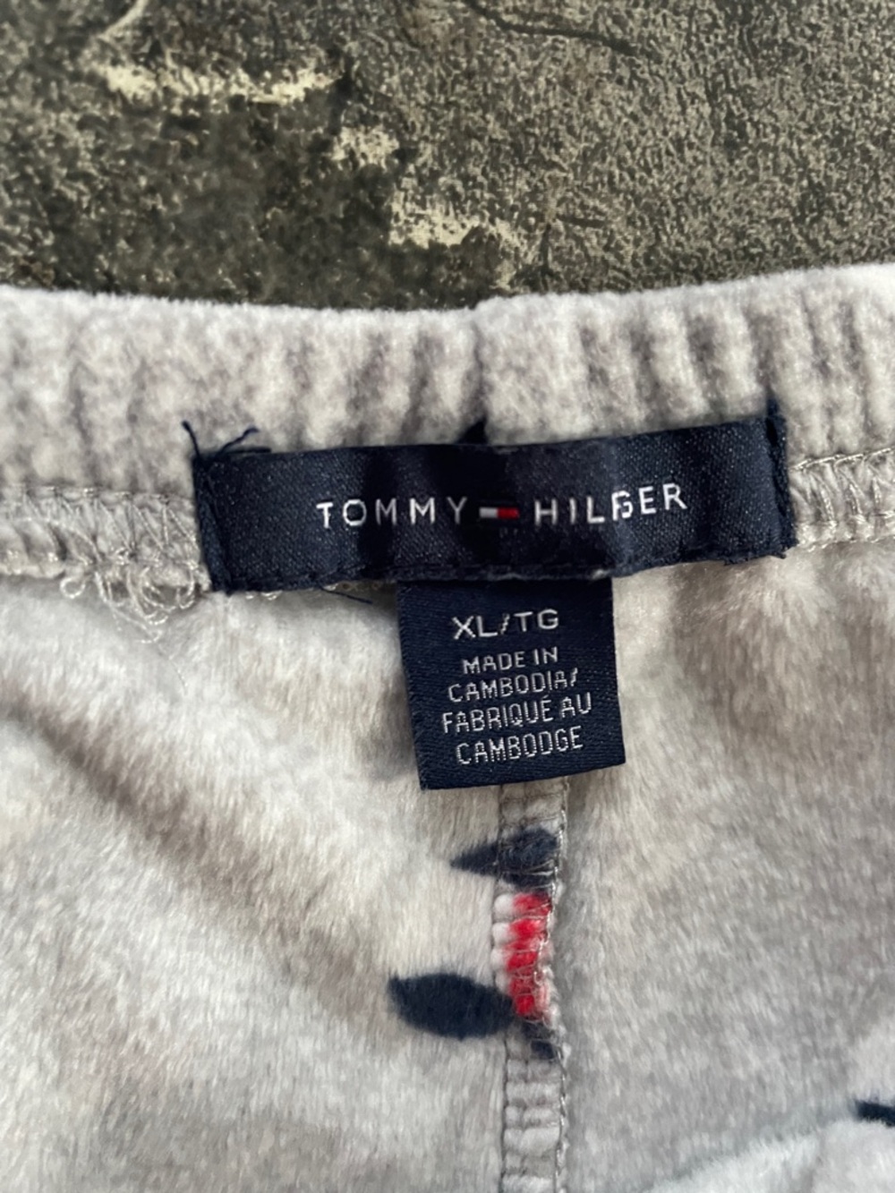 TOMMY HILFIGER Light Gray Soft Cozy Whimsical Heart Print Lounge Pajama Pants - Picture 2 of 6